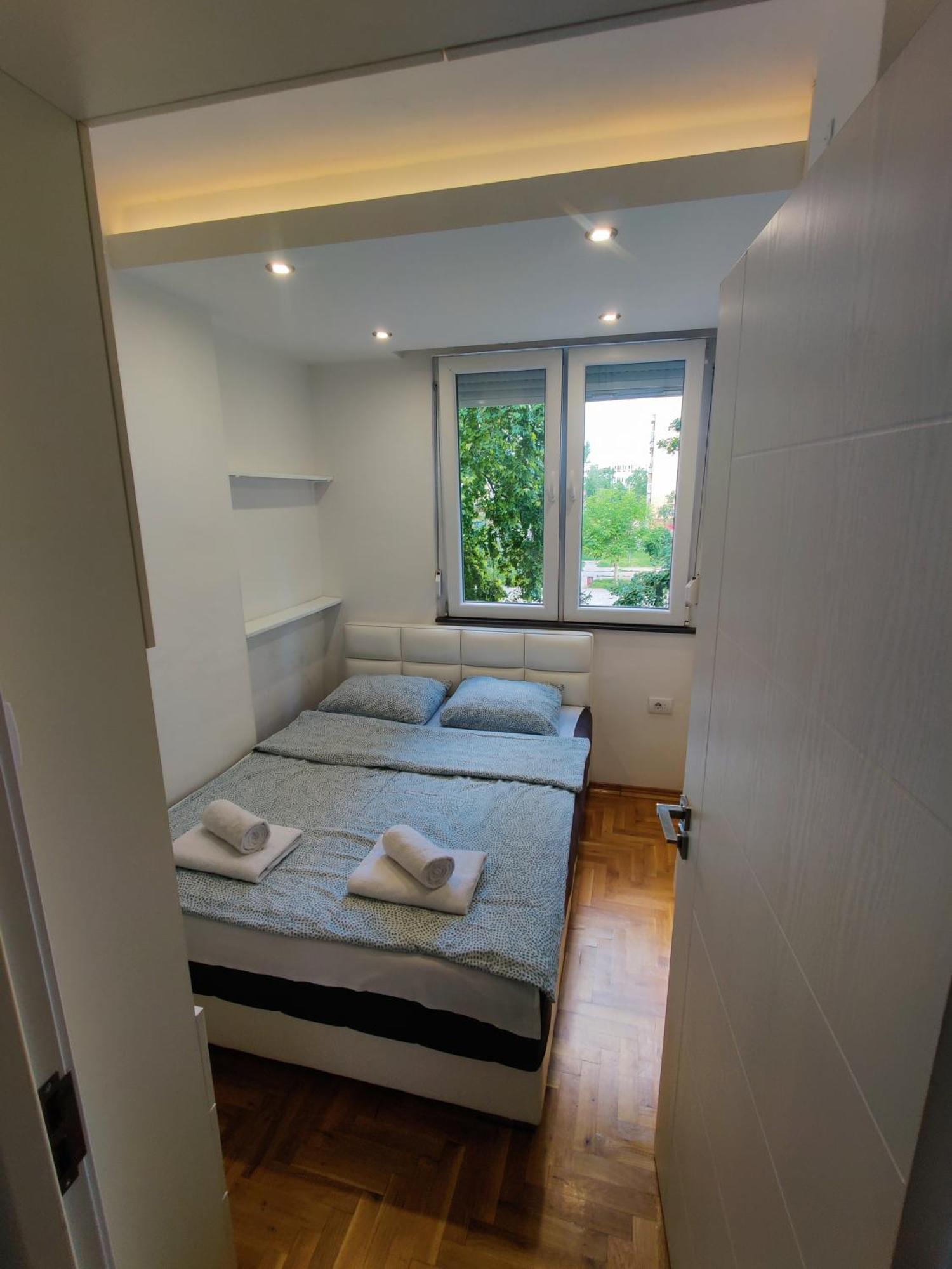Ana Apartment Novi Sad Dış mekan fotoğraf