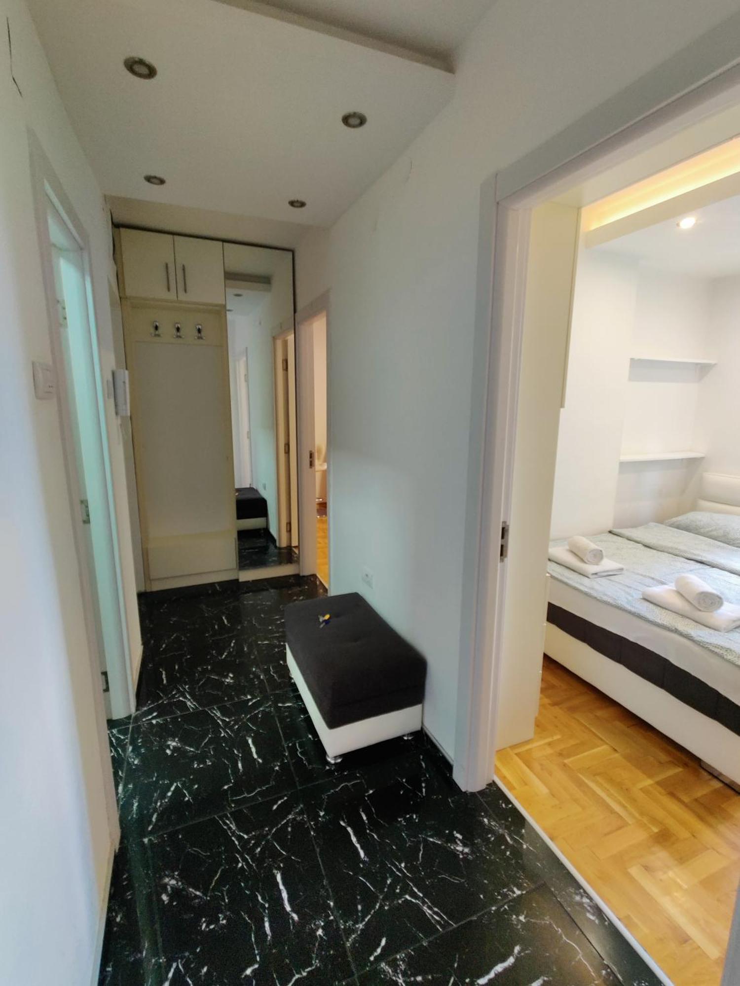 Ana Apartment Novi Sad Dış mekan fotoğraf