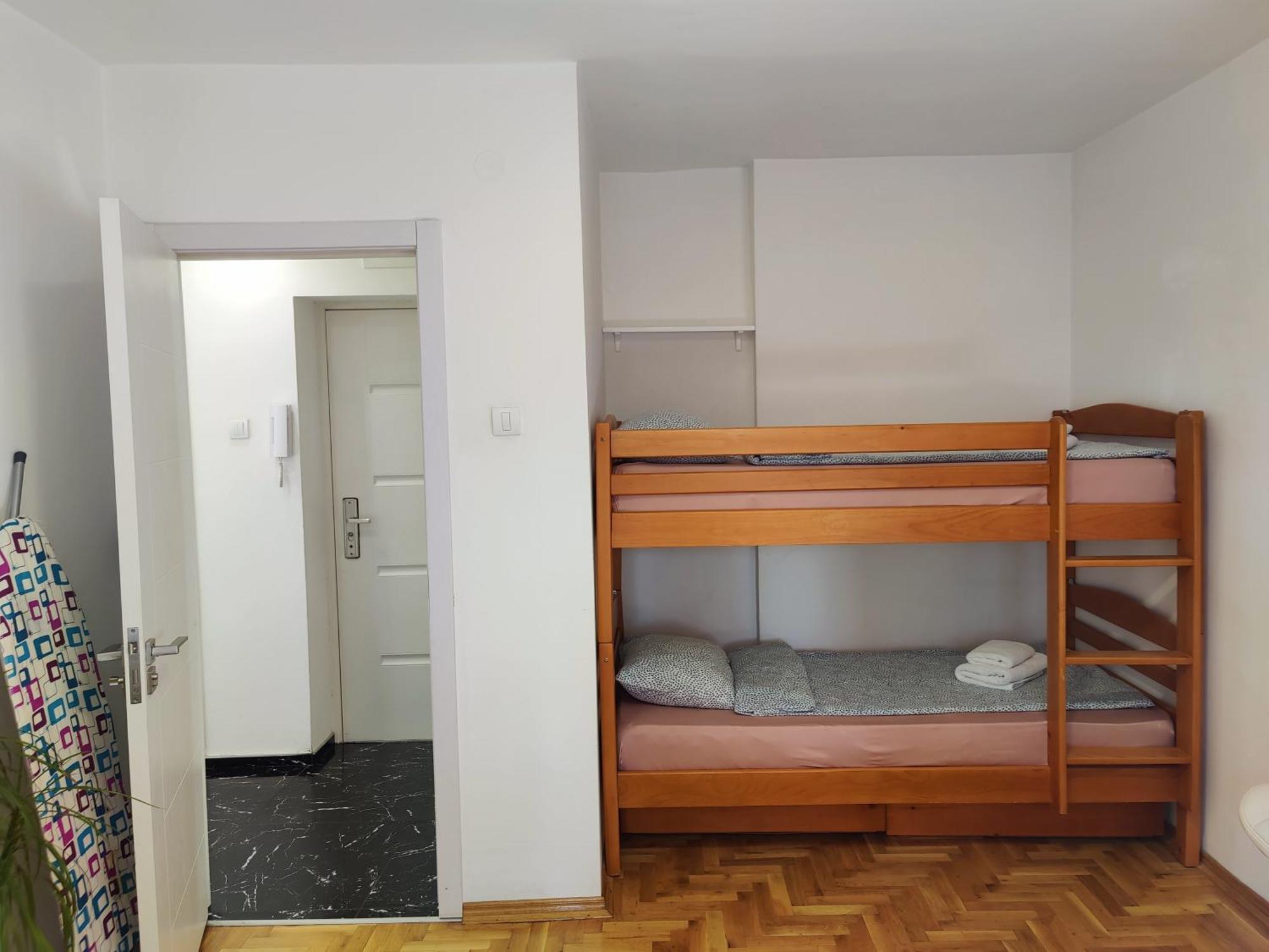 Ana Apartment Novi Sad Dış mekan fotoğraf
